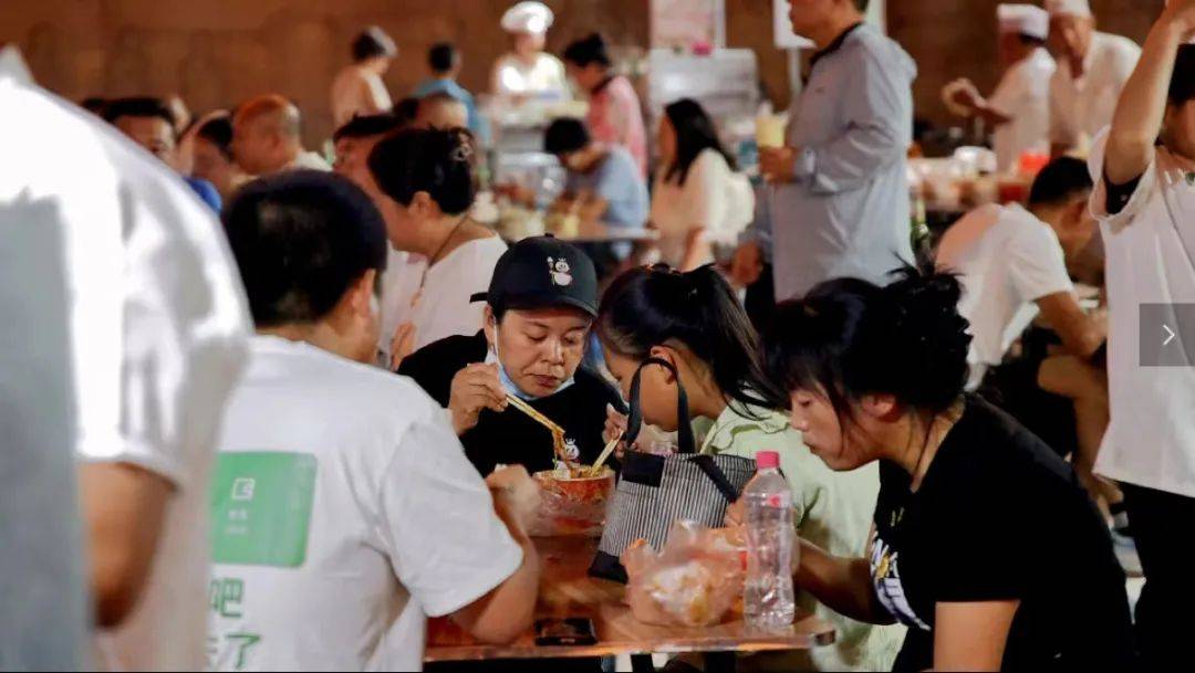 🌸【2024新澳门正版免费资料】🌸:成渝城市群板块6月14日跌1.2%，四川路桥领跌，主力资金净流出1.13亿元