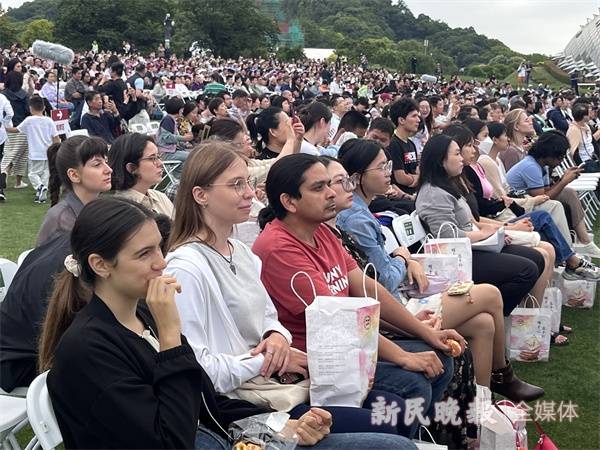 🌸抖音短视频【新澳门内部资料精准大全】-3天4场音乐会直播，这个周末百视通推出“5月爱乐季”  第1张