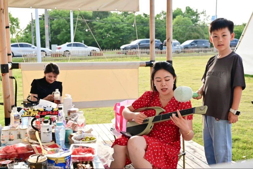 🌸【2024澳门资料大全免费】🌸:用音乐告白青春，“青春上海”大学生音乐节点燃夏夜  第4张