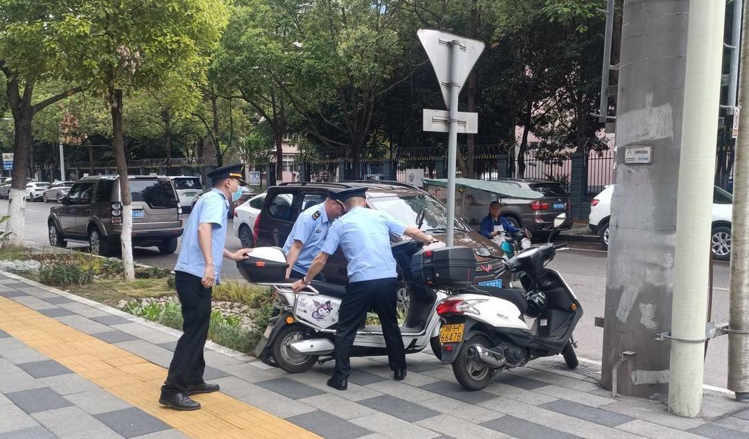 🌸【澳门一肖一码一必中一肖精华区】🌸:青岛城市建设投资：21青城07回售价为100元人民币，登记期7月9日至15日  第2张