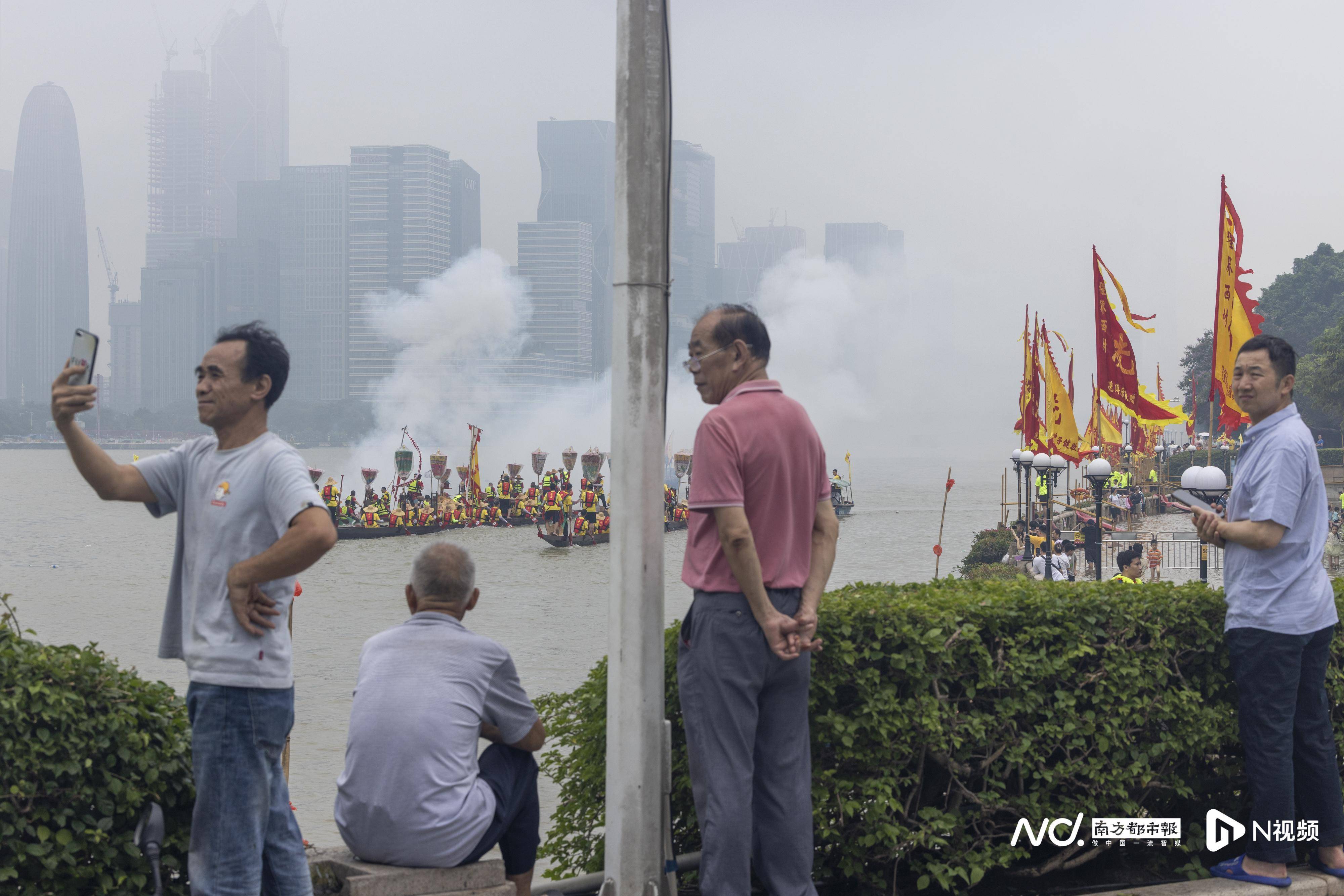 🌸【2024澳门精准正版资料】🌸:校友会2024中国一线城市高职院校分档排名，深圳信息职业技术学院雄居最高档  第3张