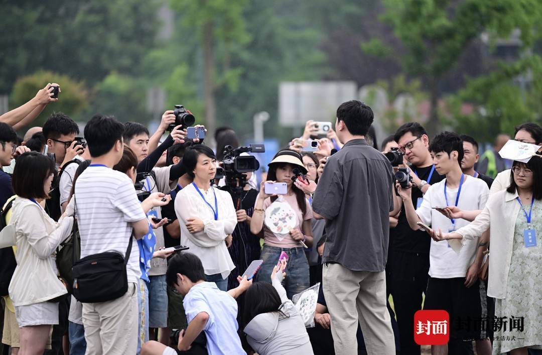 🌸【2023管家婆资料正版大全澳门】🌸:打赢清理攻坚战，以最快速度让城市美丽如初  第3张