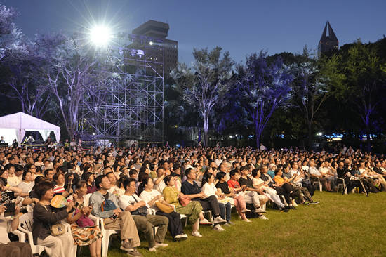 🌸【新澳2024年精准一肖一码】🌸:海风、沙滩、音乐……这个沙滩音乐季奏响崂山“夏日交响曲”