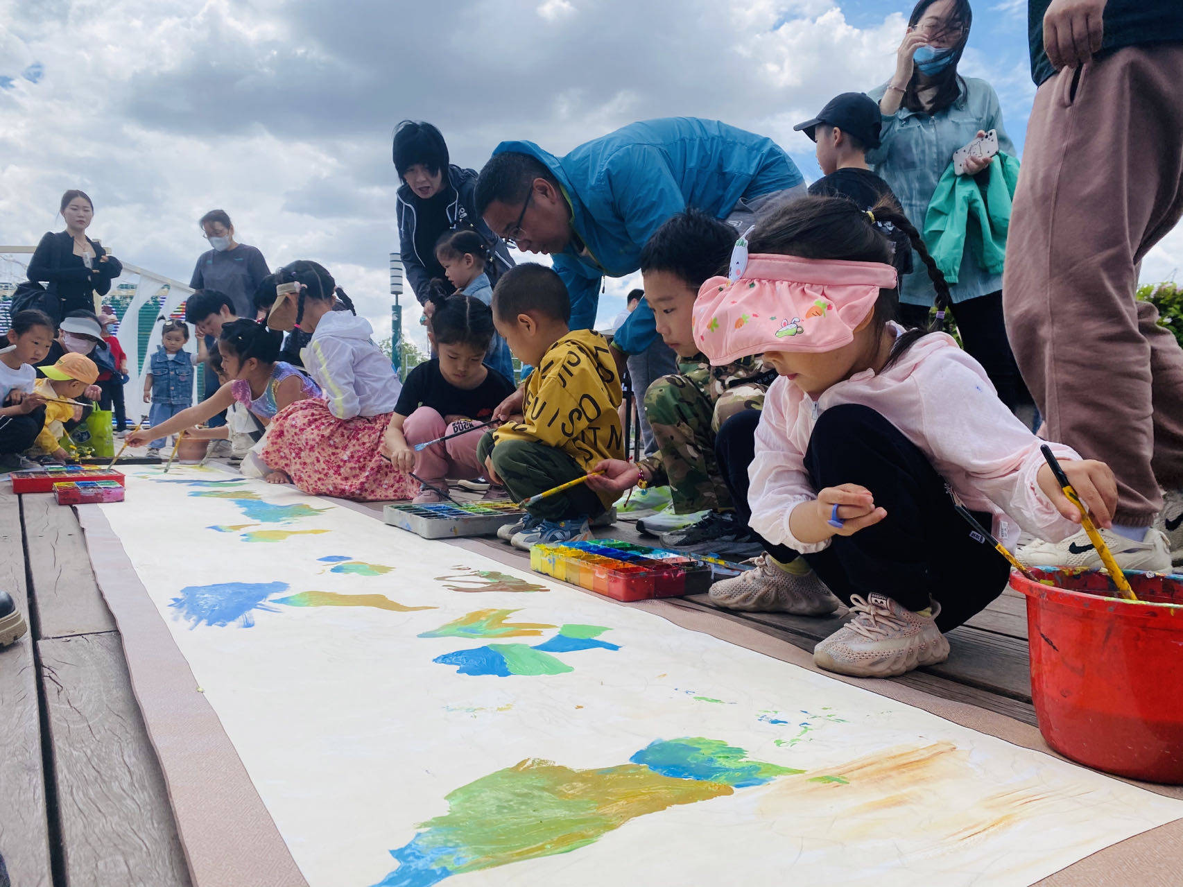 🌸【2024澳门天天彩免费正版资料】🌸:吉利李书福曾呼吁：国内部分城市陆续解禁摩托车