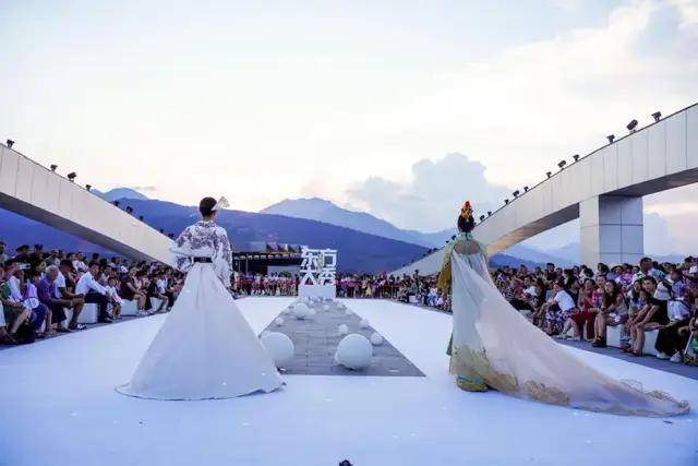 🌸【2024澳门天天开好彩资料】🌸:“浦江水上音乐厅”启航 上海爱乐发布新乐季  第3张