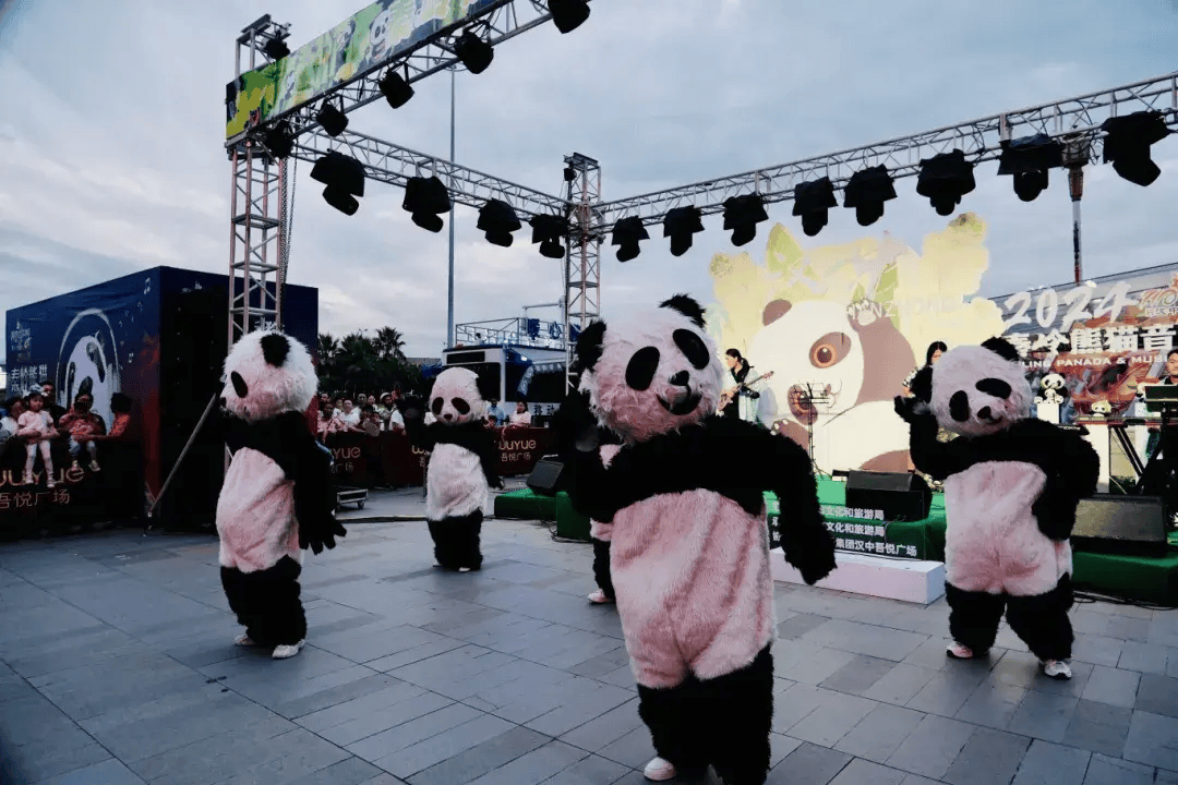 🌸【2024一肖一码100%中奖】🌸:小提琴家陈锐：瞬间感受音乐的香气